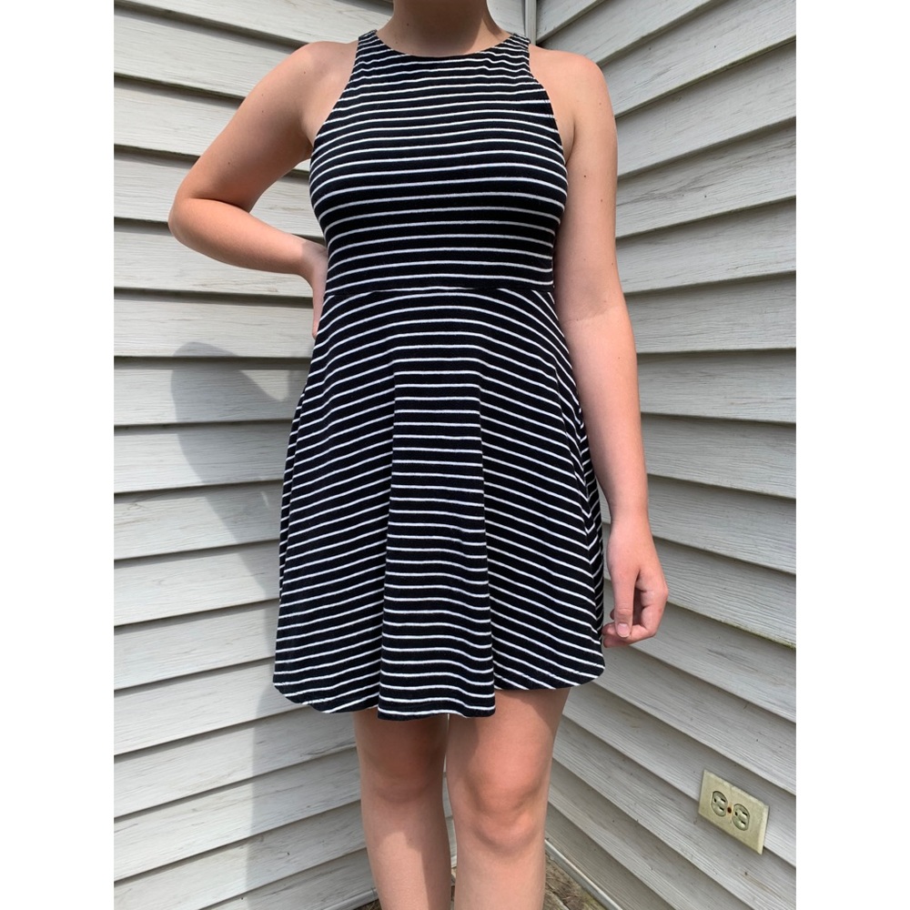 Forever 21 Black and White Striped Skater Dress